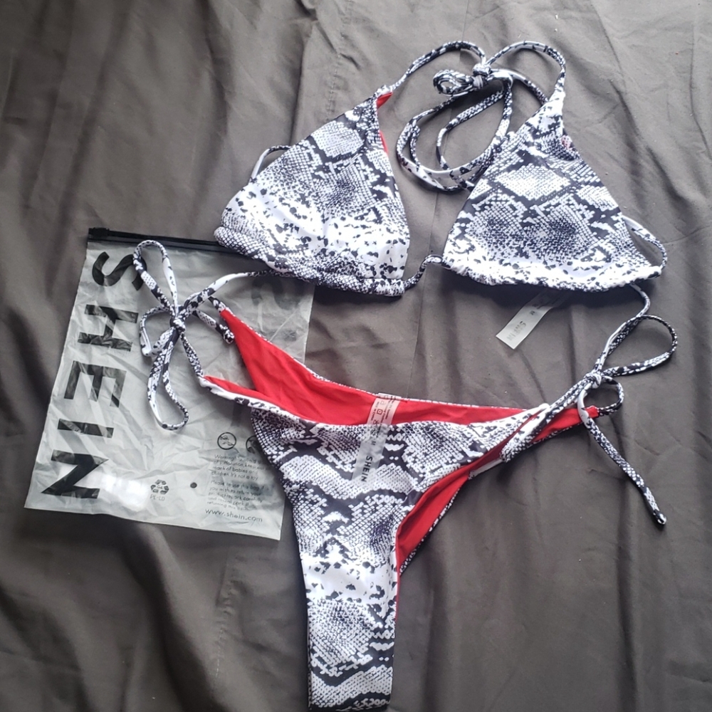 Shein snakeskin print triangle side tie bi… - Picture 4 of 5